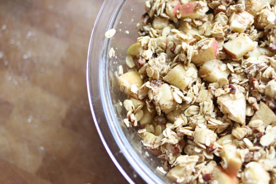 Apple Pecan Oat Crumble