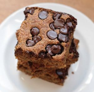 Vegan chocolate chip snack cake