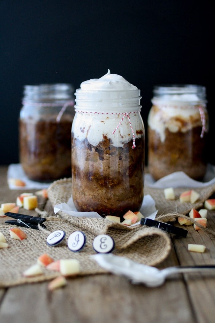 Cinnamon caramel pecan apple pies in jars