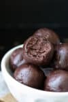 No Bake Chocolate Peppermint Protein Balls - Veggies Don't Bite