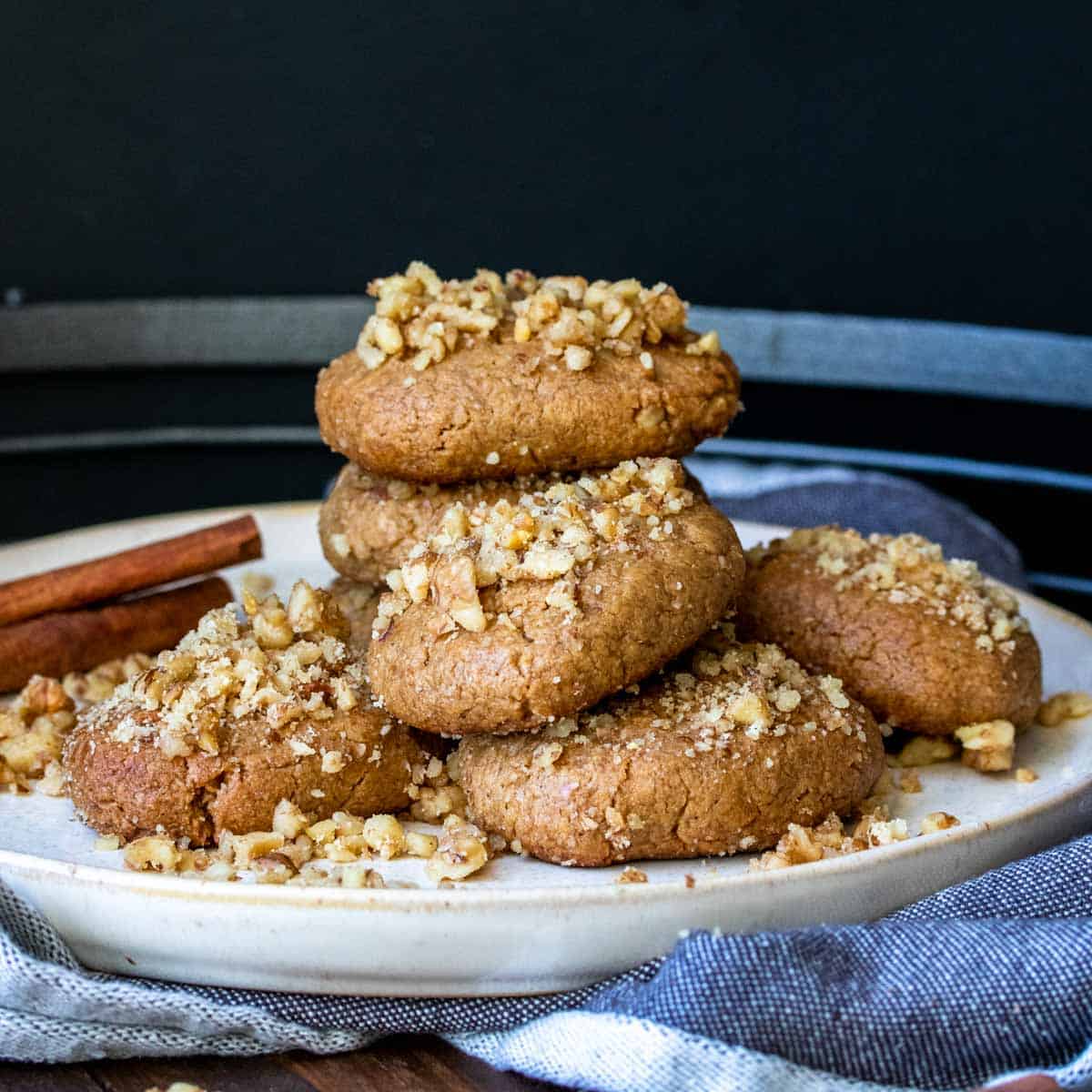 24 Vegan Christmas Cookies (Gluten Free) - Veggies Don't Bite