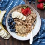 Looking for the perfect way to start your day? This vegan oatmeal recipe is the ultimate creamy delicious choice and it comes together in mere minutes! #veganbreakfastrecipes #easymeals