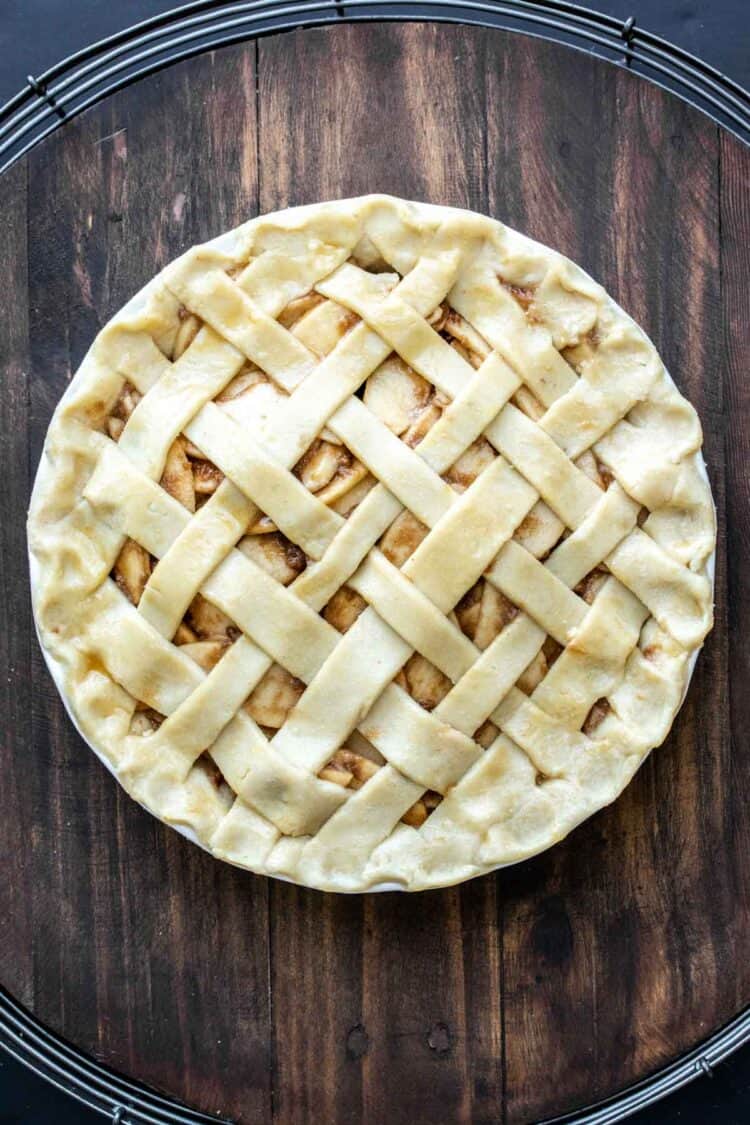 Healthy Vegan Gluten-Free Apple Pie Recipe - Veggies Don't Bite