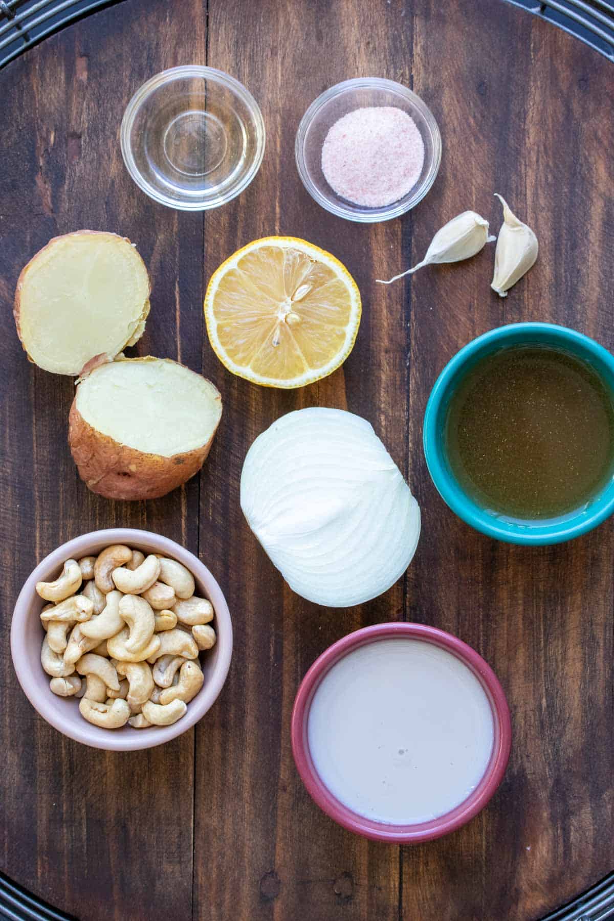 Ingredients needed to make a dairy free cashew based creamy sauce.