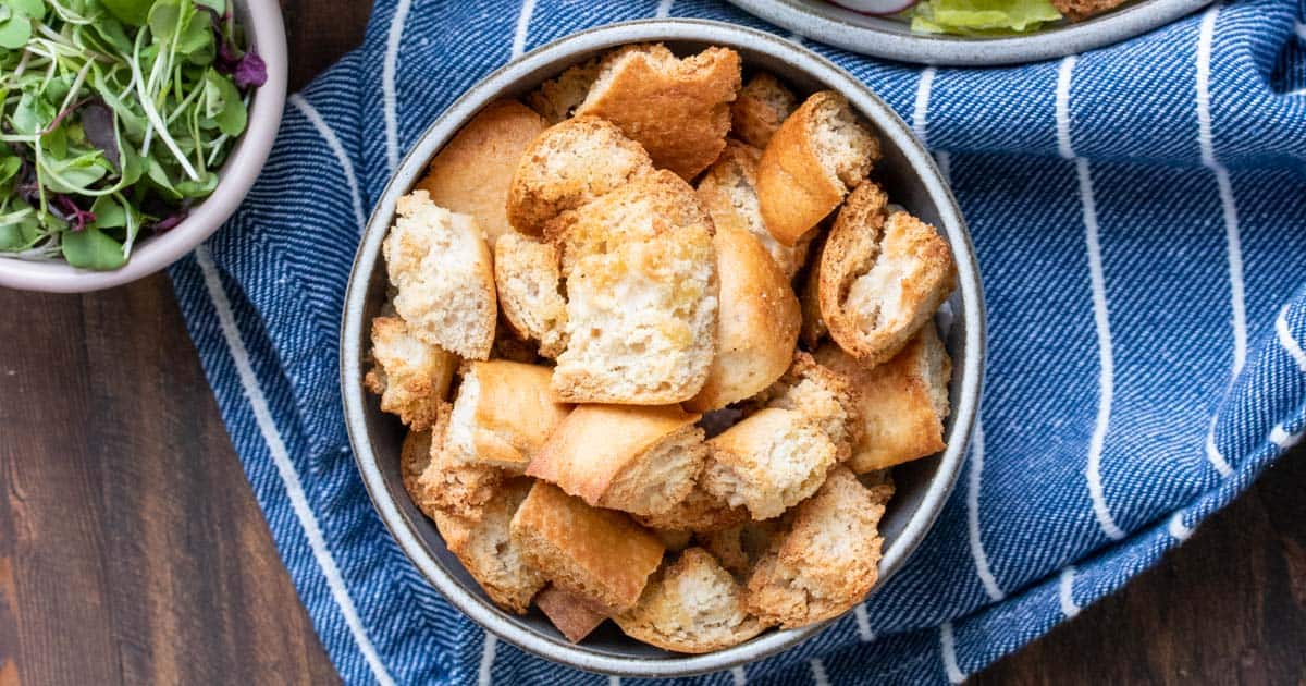 How To Make Homemade Gluten-free Croutons - Veggies Dont Bite