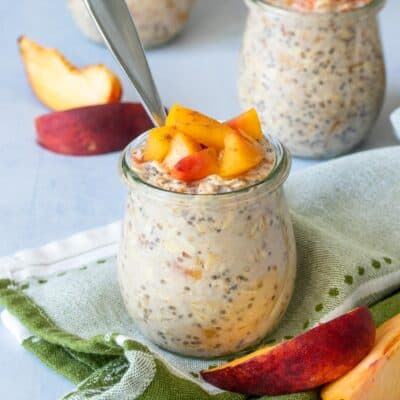 Quick and Easy Peach Overnight Oats